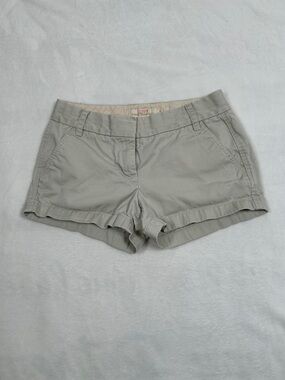 J Crew Broken-In Chino Size 2 Grey Beige Low Rise Cotton 3” Leg Inseam